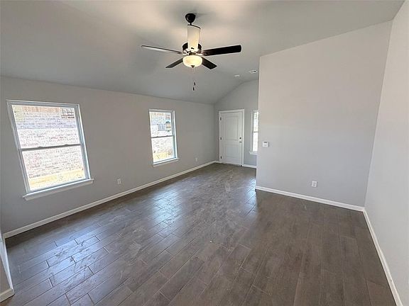 3rd image of 19633 Ferris Dr