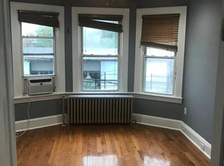 903 Montgomery St FLOOR 2, Jersey City, NJ 07306