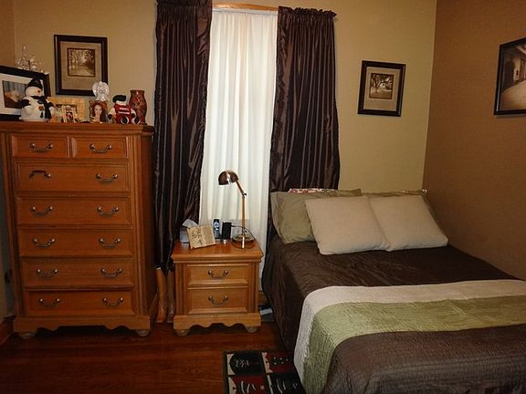5th image of 2122 S Elmwood Ave