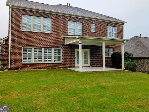 2nd image of 4083 Roberts Crest Dr