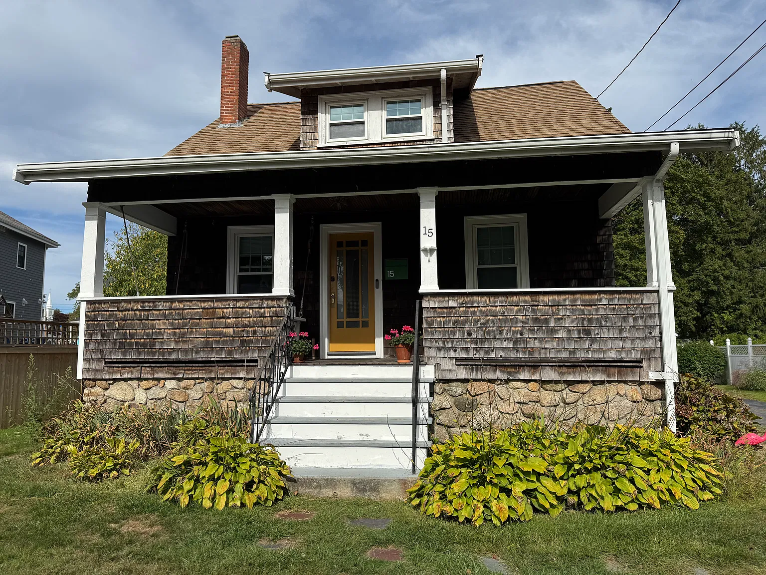 15 N Pleasant St — Photo 2