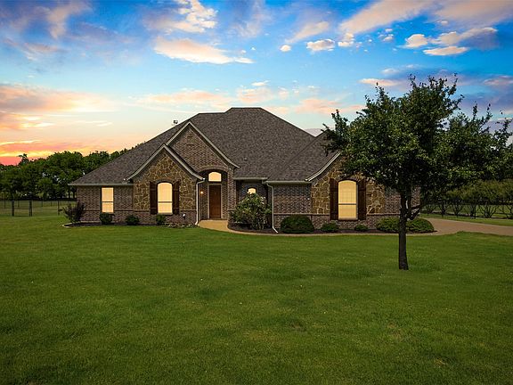 2nd image of 115 Taylor Ridge Dr