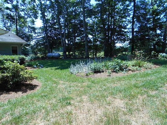 5th image of 2941 Rock Creek Rd