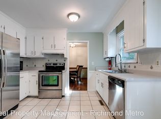 9232 Chatham Grove Ln, North Chesterfield, VA 23236