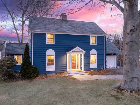 121 Strawberry Hill Ave, Norwalk, CT 06851