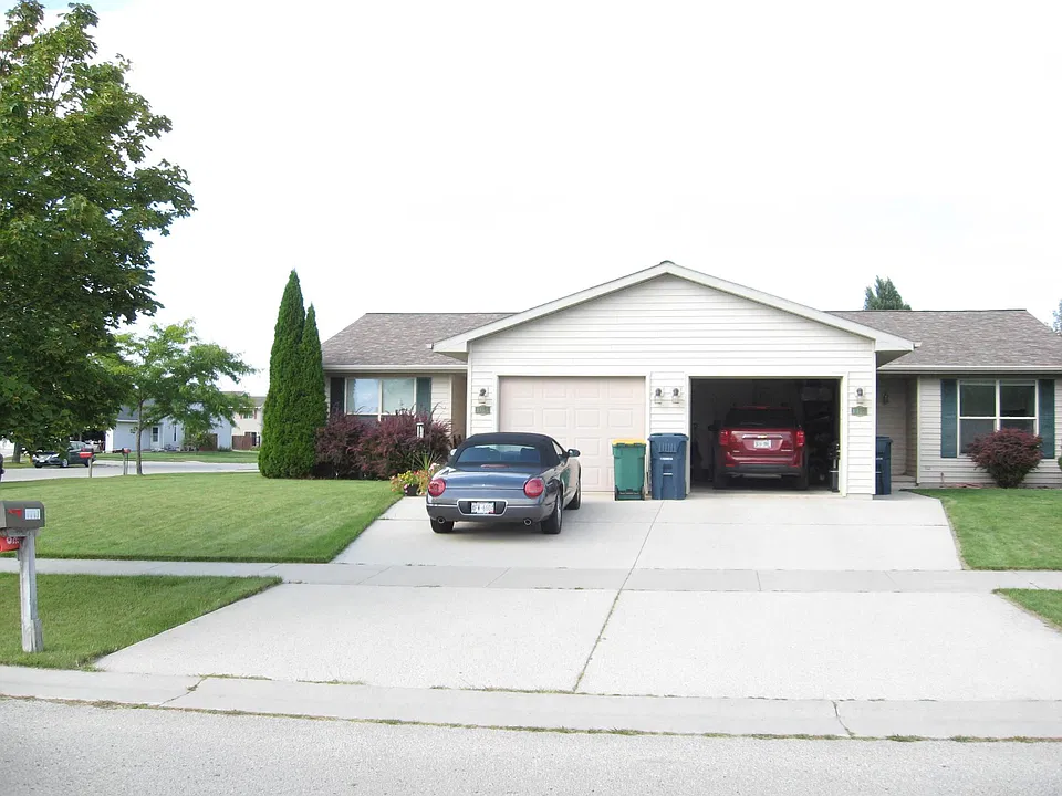1117 Primrose Ln