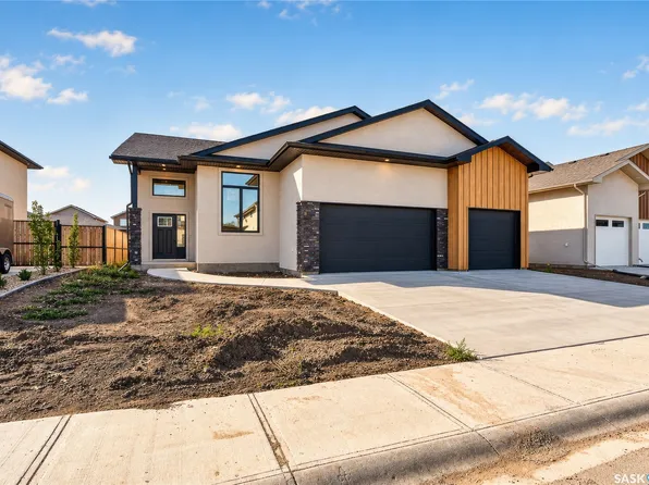 1714 Hayes Lane, Moose Jaw, SK S6J 0B6