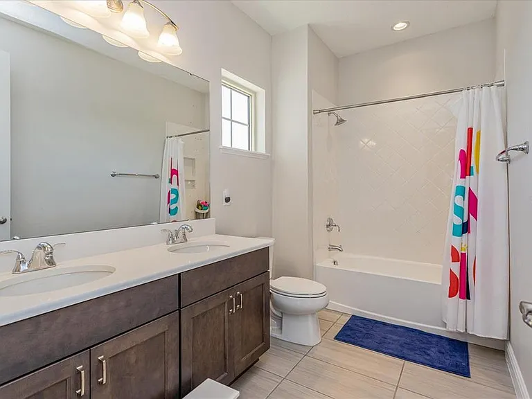 8222 Topsail Pl — Photo 36
