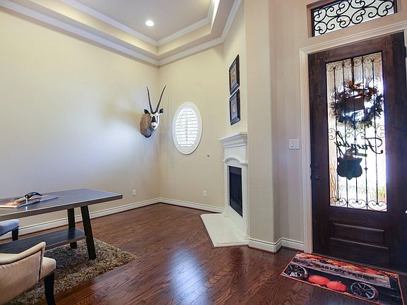 3rd image of 23118 Creek Park Dr