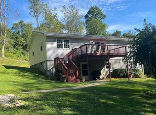 3209 Duck Creek Rd, Lost Creek, WV 26385