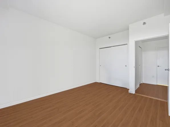 40-28 College Point Boulevard image 25 of 25