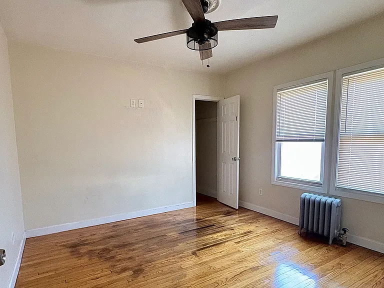 300-302 Lexington St #1 — Photo 7