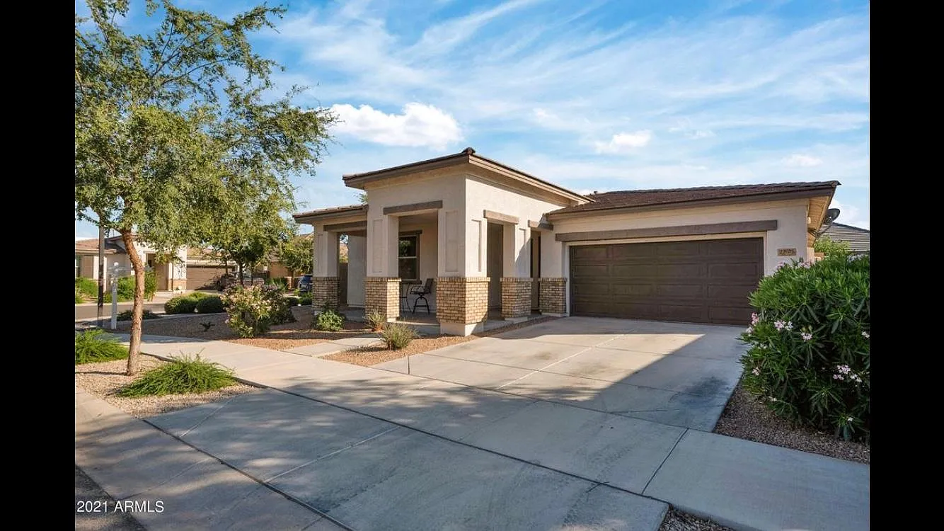 22675 E Creosote Dr — Photo 1