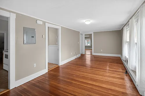 46 Peirce St #3 Photo 1