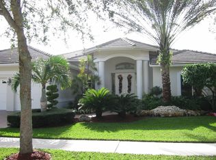 2651 Edgewater Dr, Fort Lauderdale, FL 33332