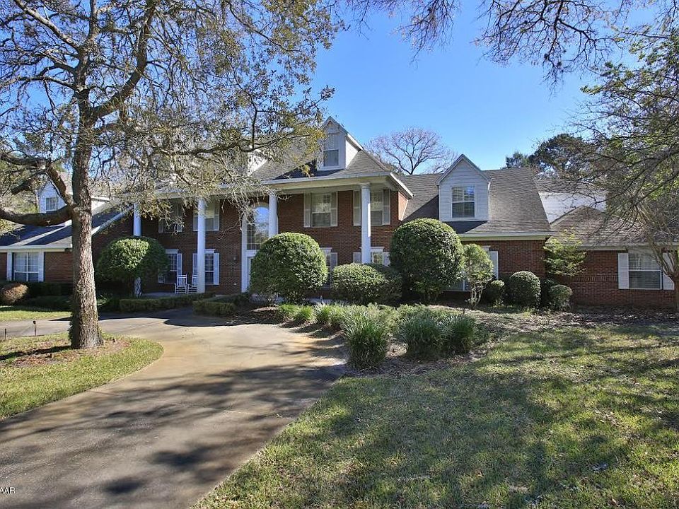 1st image of 1 Broadwater Dr