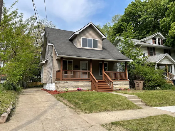 87 Thorpe St, Pontiac, MI 48341