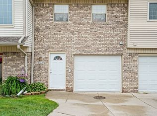 37750 Charter Oaks Blvd, Clinton Township, MI 48036