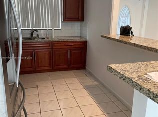 7952 Pembroke Rd #7952, Hollywood, FL 33023