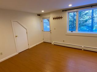 35 Folding Hills Rd #2, Woodstock, VT 05091