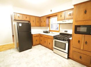 140 Prospect Ave Floor 2, Bayonne, NJ 07002