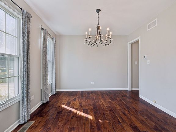 4th image of 1803 Chestnut Hill Rd