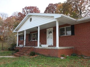 1265 Cordell Hull Mem Dr, Byrdstown, TN 38549
