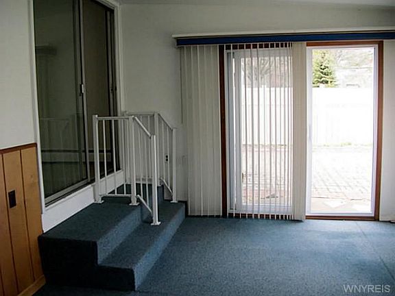 5th image of 394 Frontier Ave