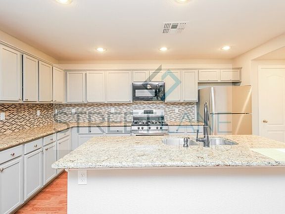 5th image of 3878 E Jasper Dr