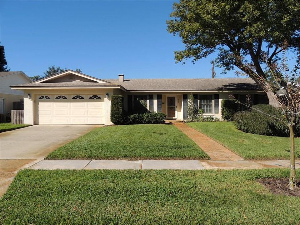 1st image of 343 Elkhorn Ct