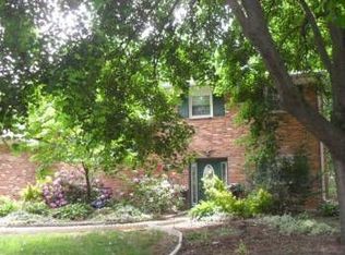 4206 Downing St, Annandale, VA 22003