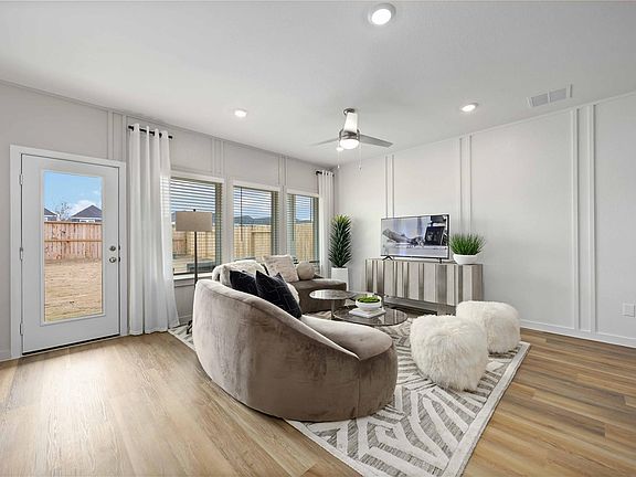 5th image of 2605 Afton Heights Way