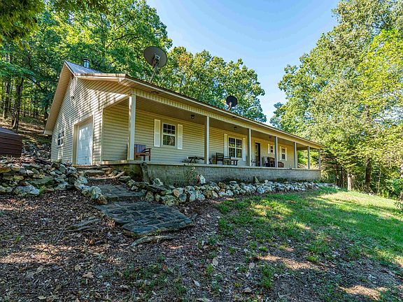 2nd image of 219 Oak Valley Dr