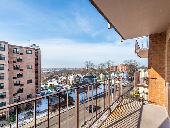 3rd image of 265 Main Street #503