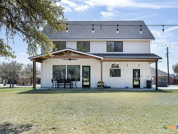 2nd image of 1800 Diamond Ridge Dr