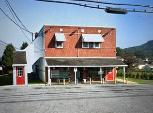 631 Hill Rd #A, Wernersville, PA 19565
