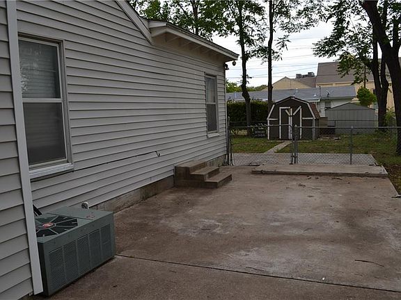 3rd image of 2012 Glenda Ave