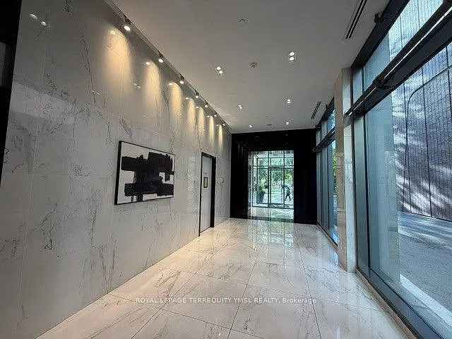 Brant Park Lofts — Photo 2