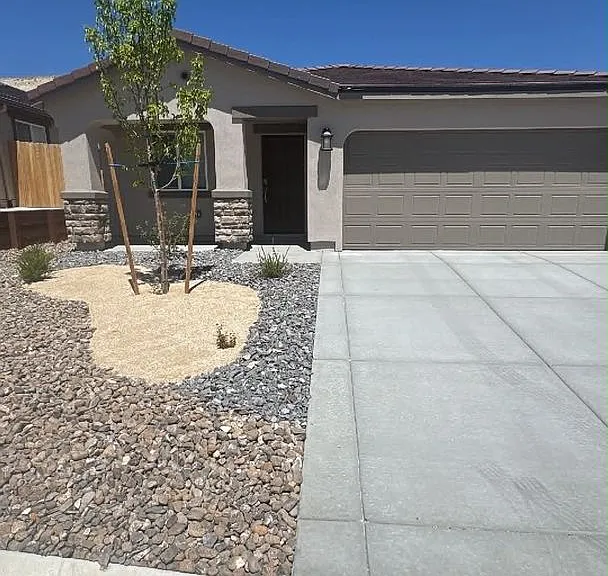 922 Bobcat Ridge Rd — Photo 2