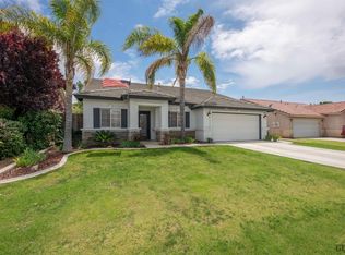 8301 Maple Grove Ln, Bakersfield, CA 93312