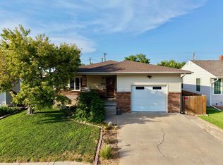 307 E 19th St, Hays, KS 67601