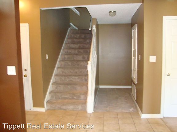 4th image of 843 Trafalgar Dr