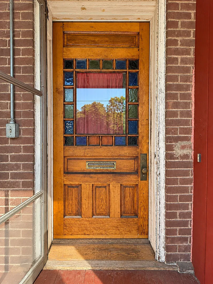 1448 W 4th st — Photo 3