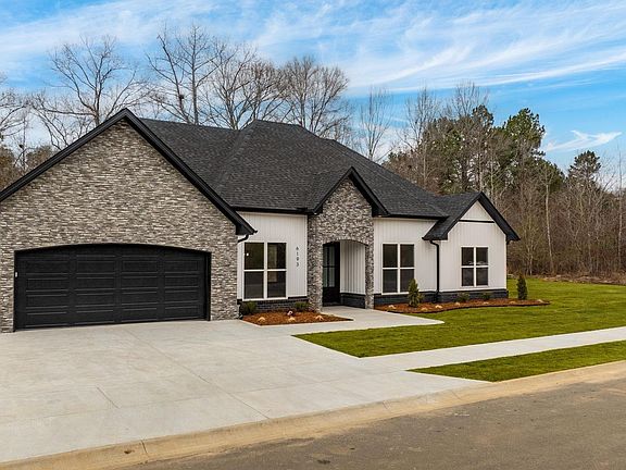 3rd image of 6193 Creekwater Dr