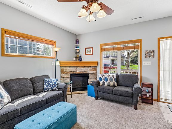 3rd image of 10615 Hickory Dr APT 8