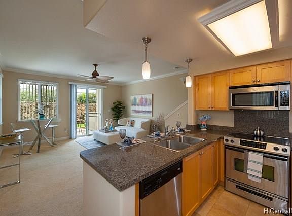 5th image of 92-1524 Aliinui Dr #2401