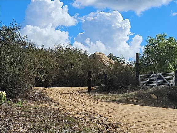 2nd image of 0 Day Ln Lot 1