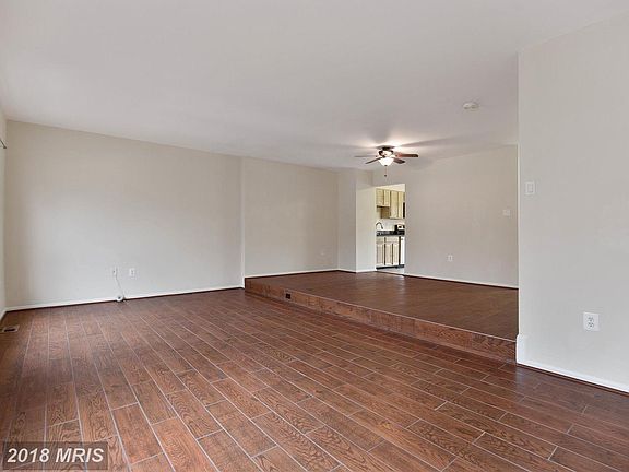 3rd image of 8228 Clifton Farm Ct