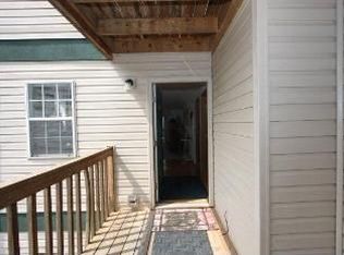 11 Woodpecker Ln, Branson, MO 65616
