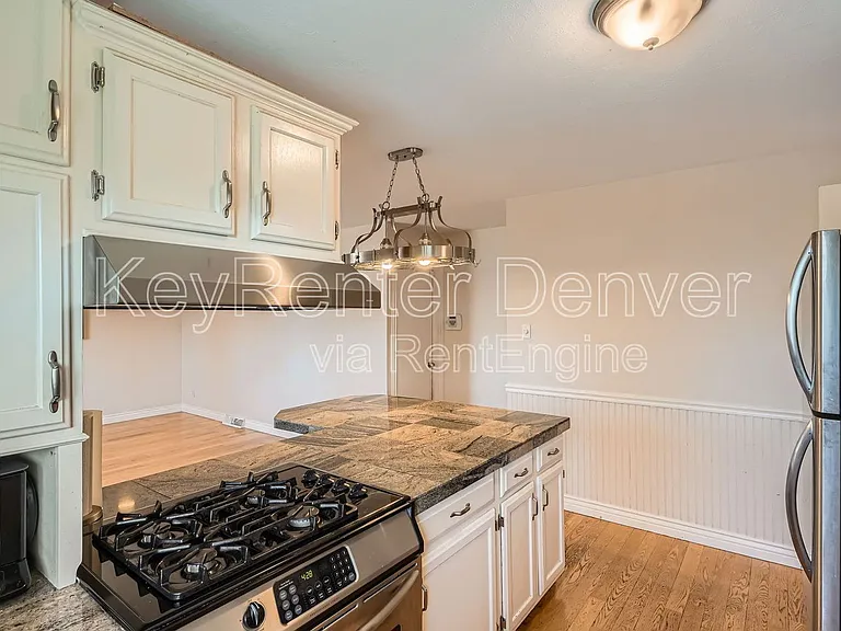7603 E Bates Dr — Photo 5